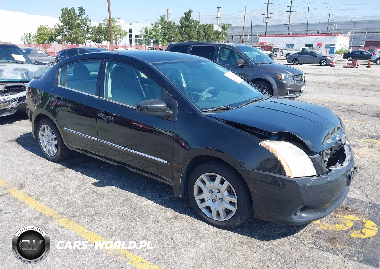 2012 Nissan Sentra 2.0 S – zdjęcie 1 z 12