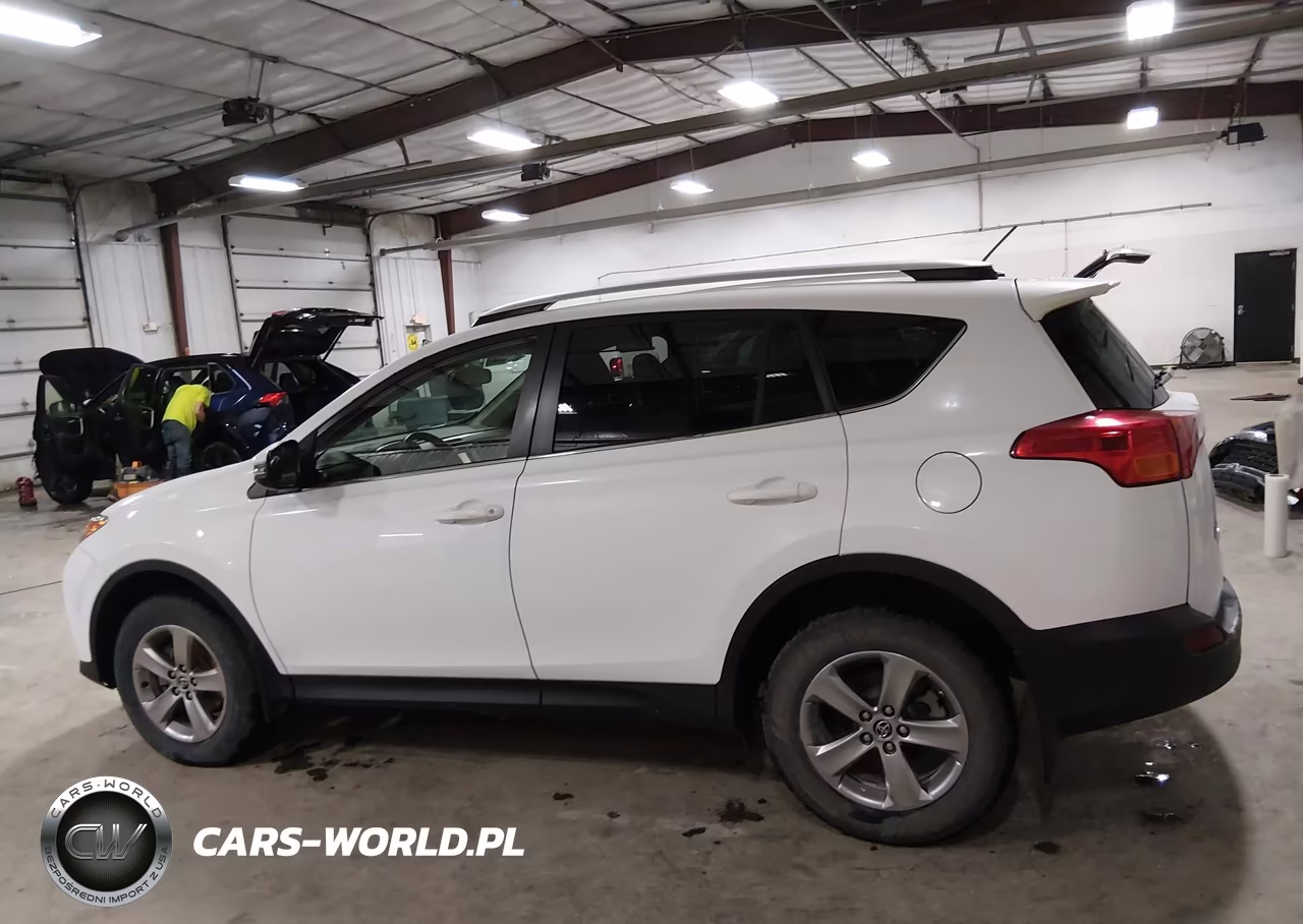 2015 Toyota Rav4 Xle VIN:JTMRFREV9FD099403 - 14