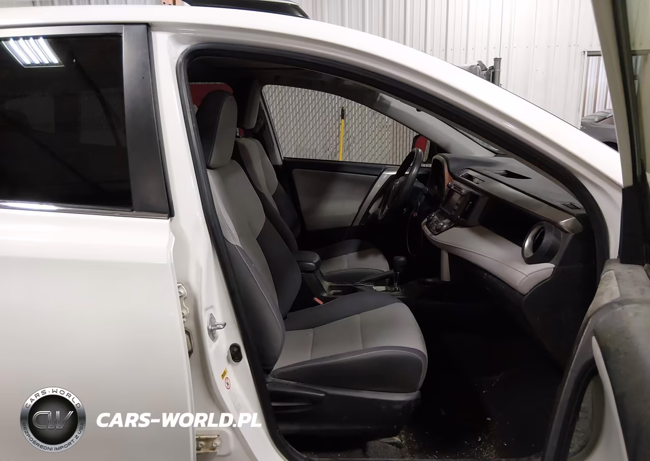 2015 Toyota Rav4 Xle VIN:JTMRFREV9FD099403 - 5