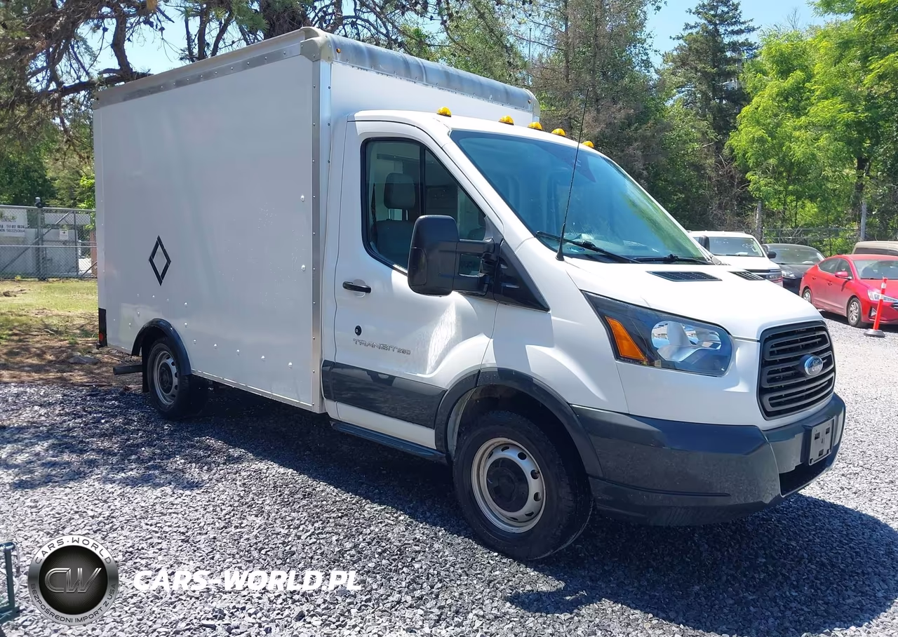 2017 Ford Transit-250 Cutaway – zdjęcie 1 z 16