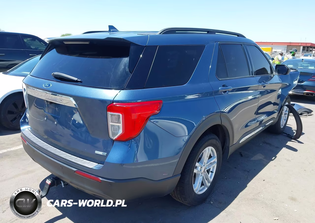 2020 Ford Explorer Xlt VIN:1FMSK8DH0LGB72909 - 4