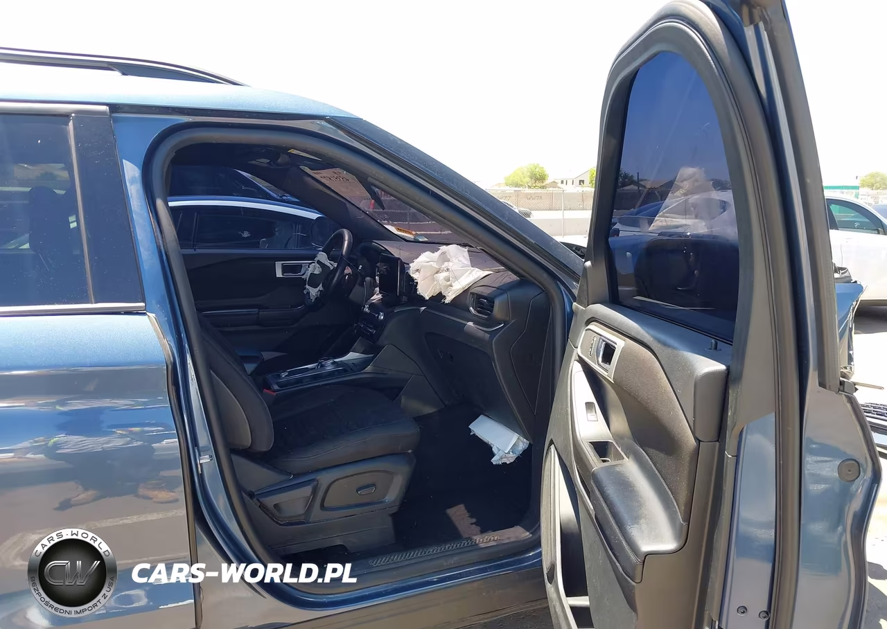 2020 Ford Explorer Xlt VIN:1FMSK8DH0LGB72909 - 5