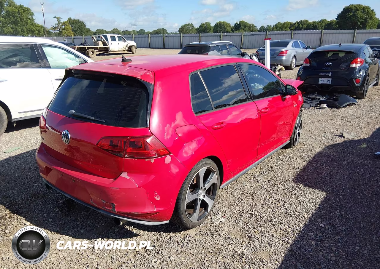 2015 Volkswagen Golf Gti 2.0T S 4-Door VIN:3VW4T7AU2FM039825 - 4