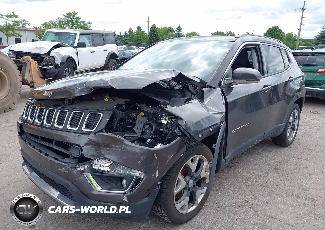 2018 Jeep Compass Limited Fwd VIN:3C4NJCCB8JT240337 - 2