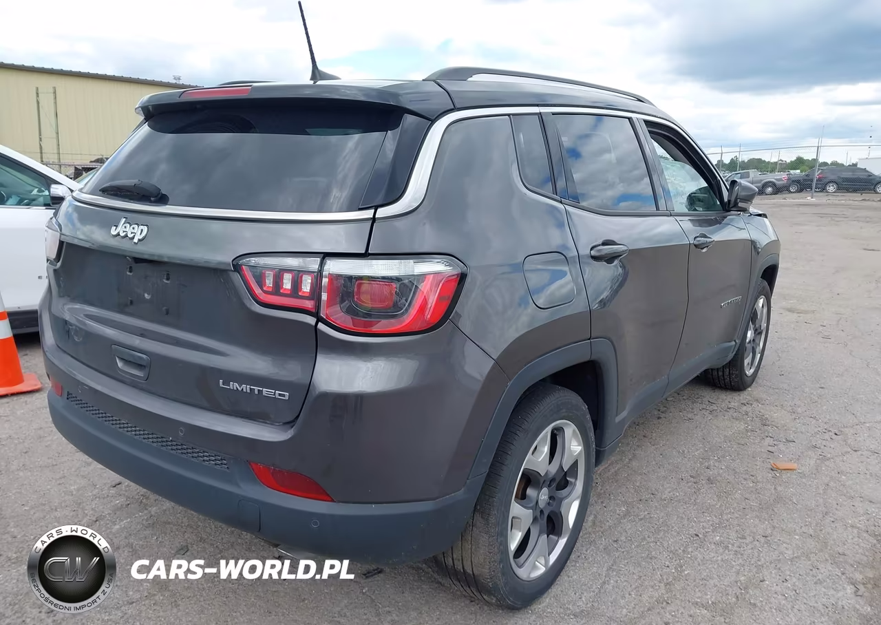 2018 Jeep Compass Limited Fwd VIN:3C4NJCCB8JT240337 - 4