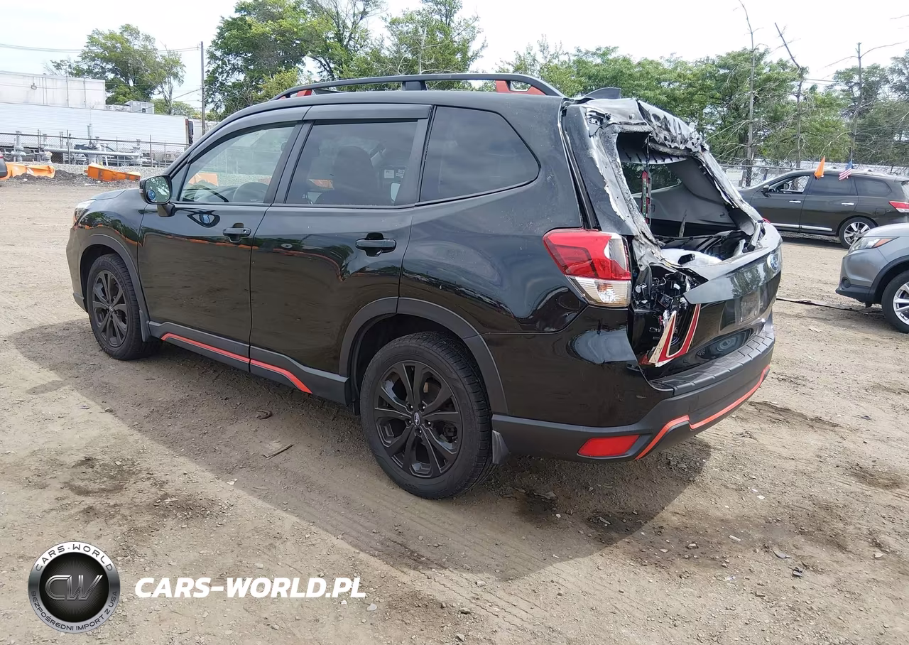 2020 Subaru Forester Sport VIN:JF2SKALC7LH500033 - 3