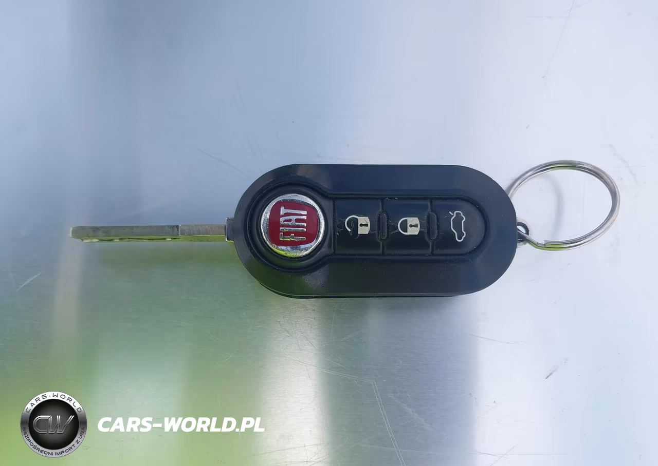 2013 Fiat 500 Lounge VIN:3C3CFFCR2DT533344 - 11