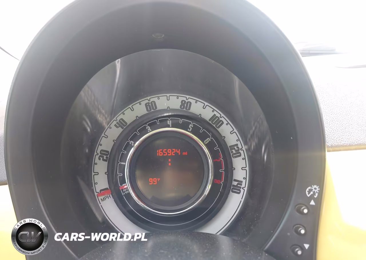 2013 Fiat 500 Lounge VIN:3C3CFFCR2DT533344 - 7