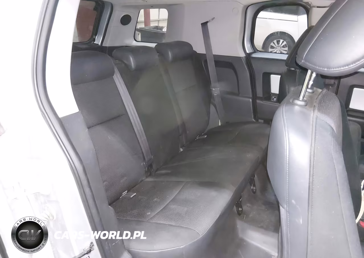 2007 Toyota Fj Cruiser VIN:JTEBU11F470071567 - 8