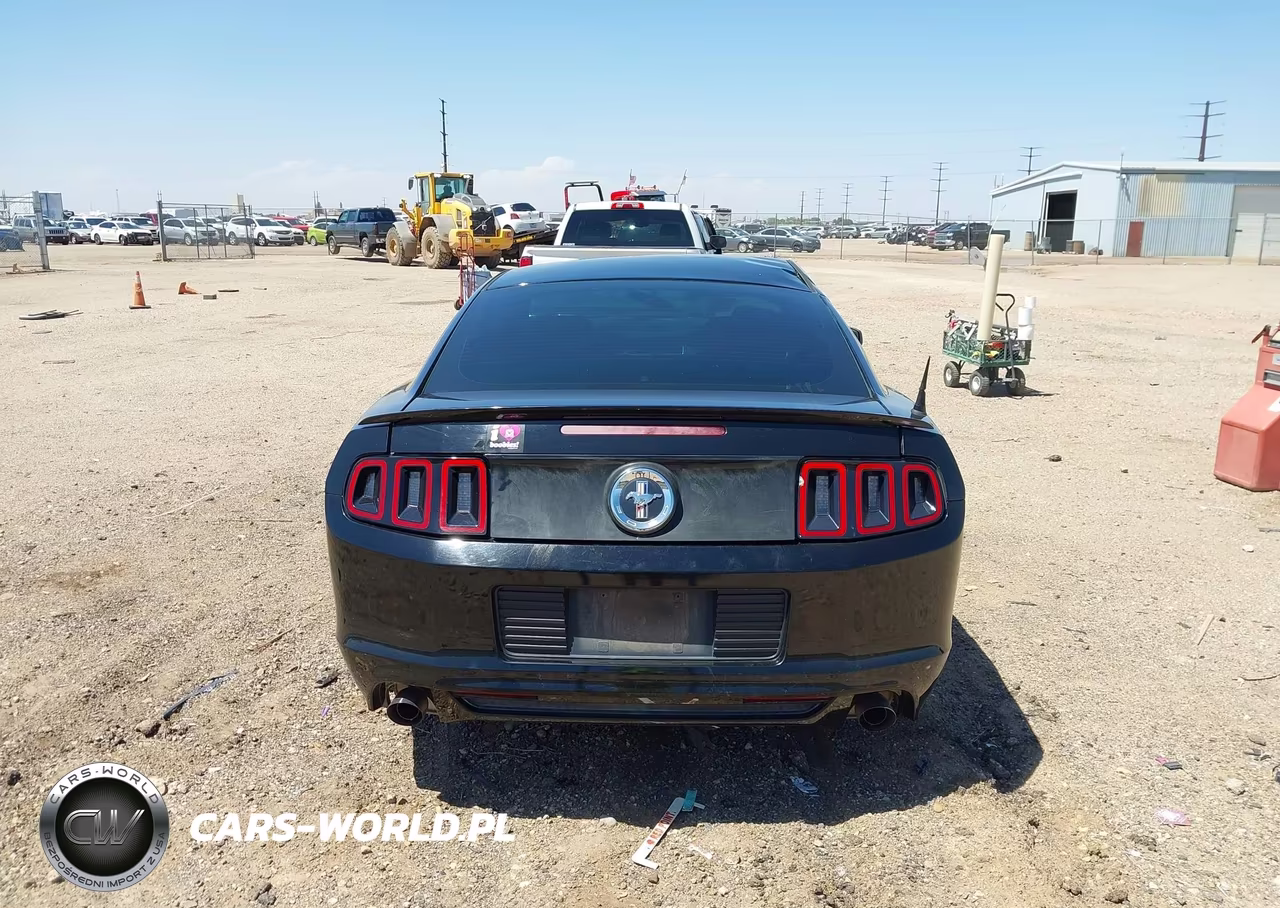 2013 Ford Mustang V6 VIN:1ZVBP8AM2D5251385 - 17