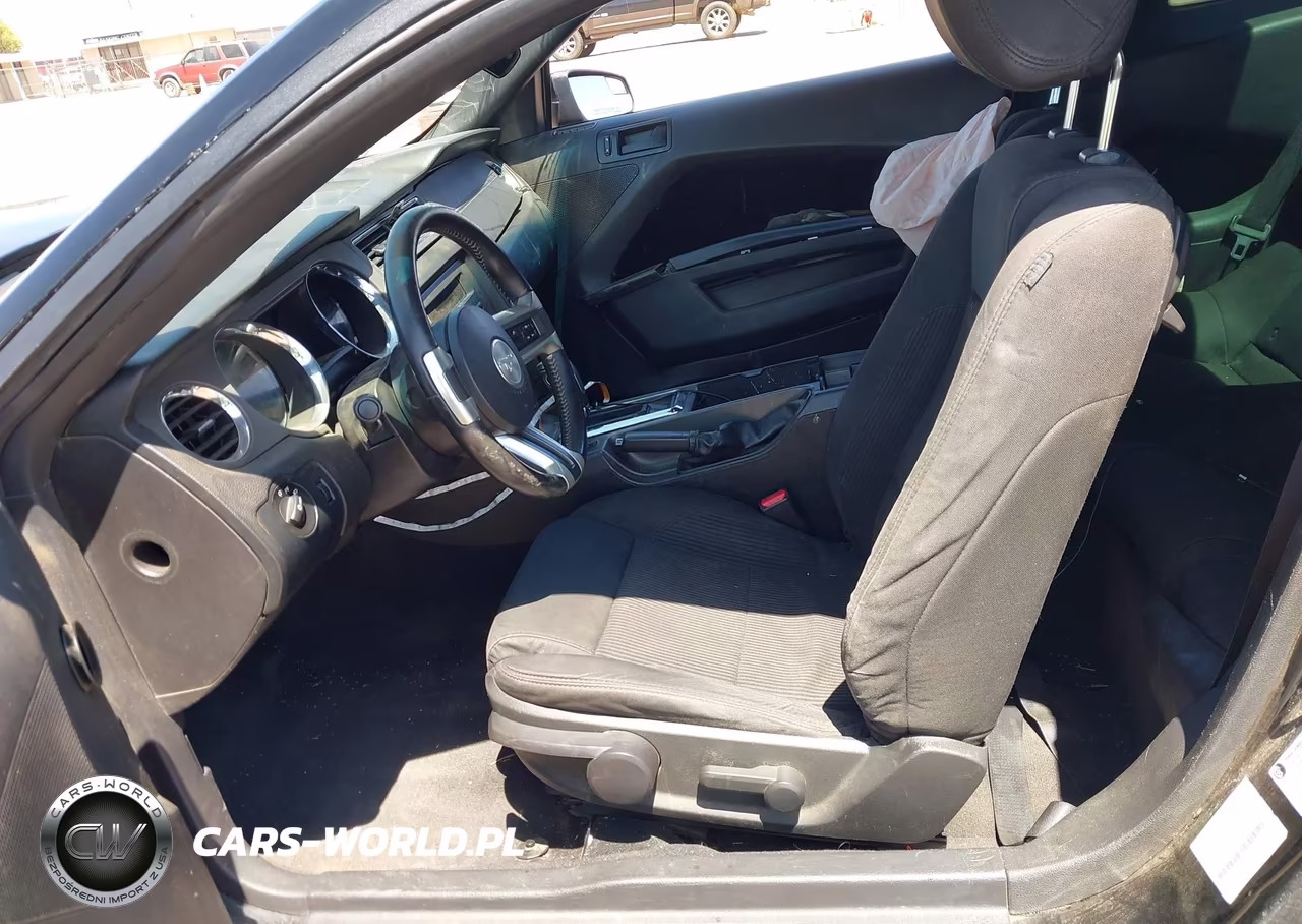 2013 Ford Mustang V6 VIN:1ZVBP8AM2D5251385 - 5