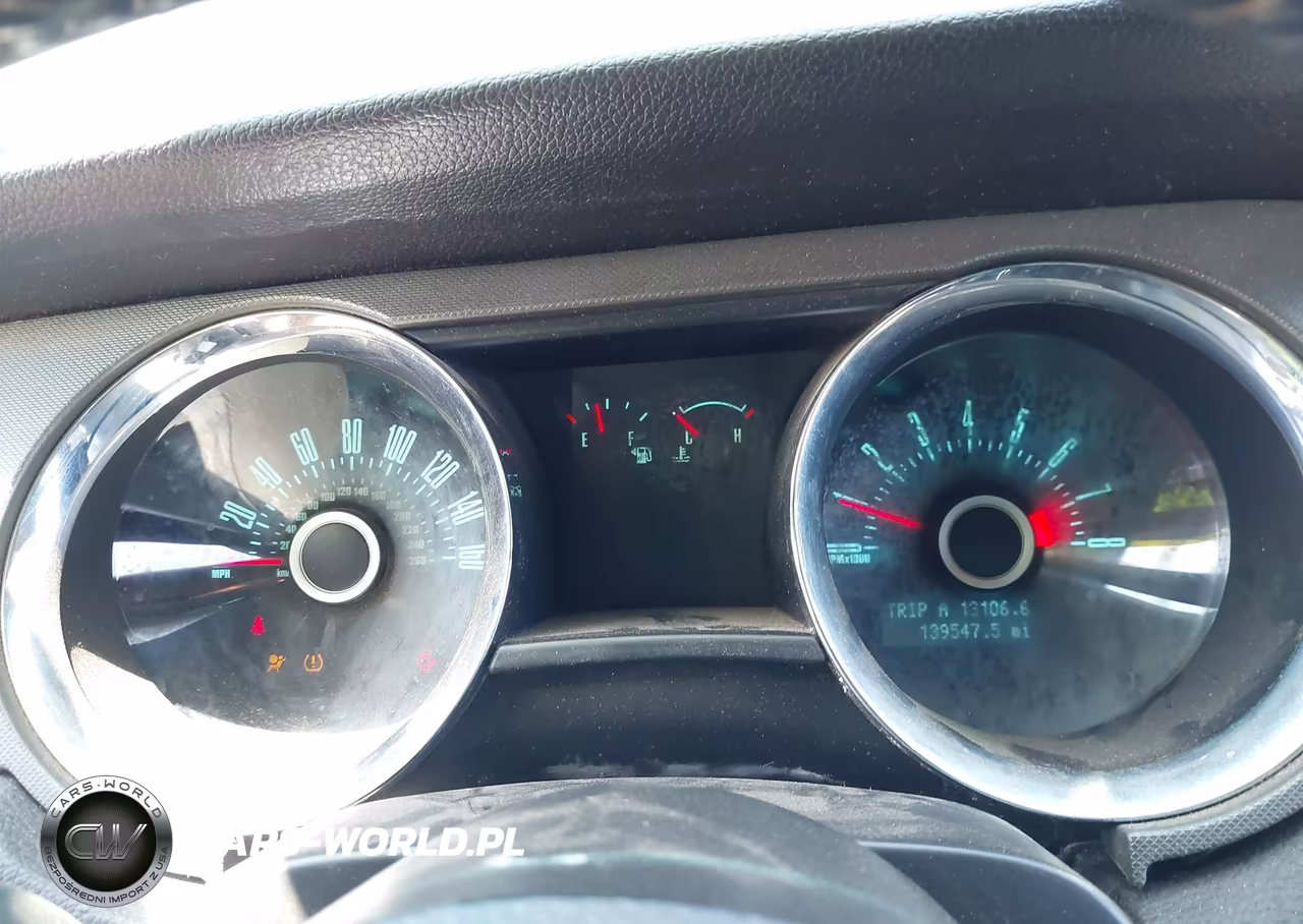 2013 Ford Mustang V6 VIN:1ZVBP8AM2D5251385 - 7