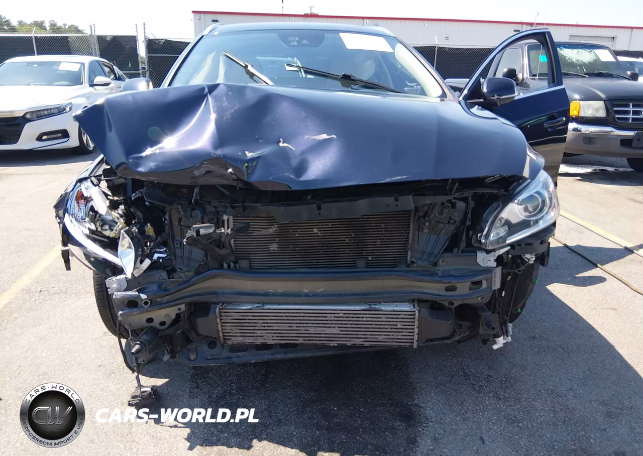 2017 Volvo V60 T5 Platinum VIN:YV140MEM0H1359286 - 6