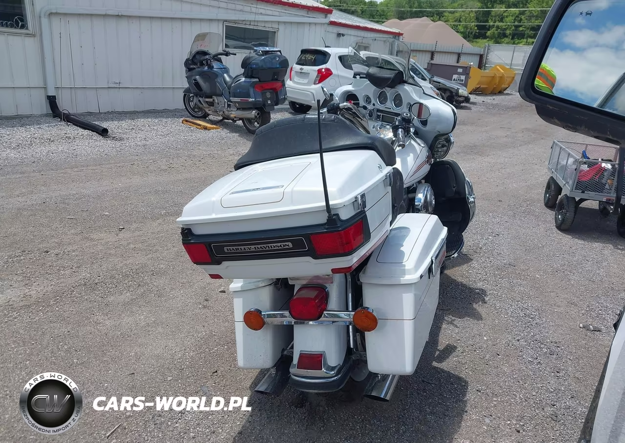 2007 Harley-Davidson Fltc Ultra Shrine VIN:1HD1FL4167Y704172 - 4