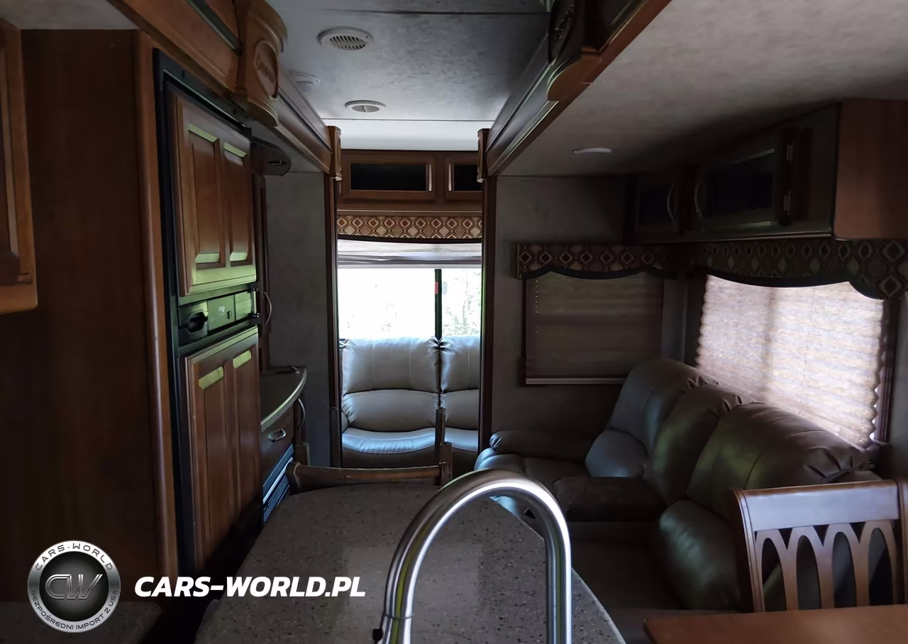 2015 Prime Time Crusader 295Rst 5Th Wheel 31Ft VIN:5ZT3CSVB4FG117847 - 8