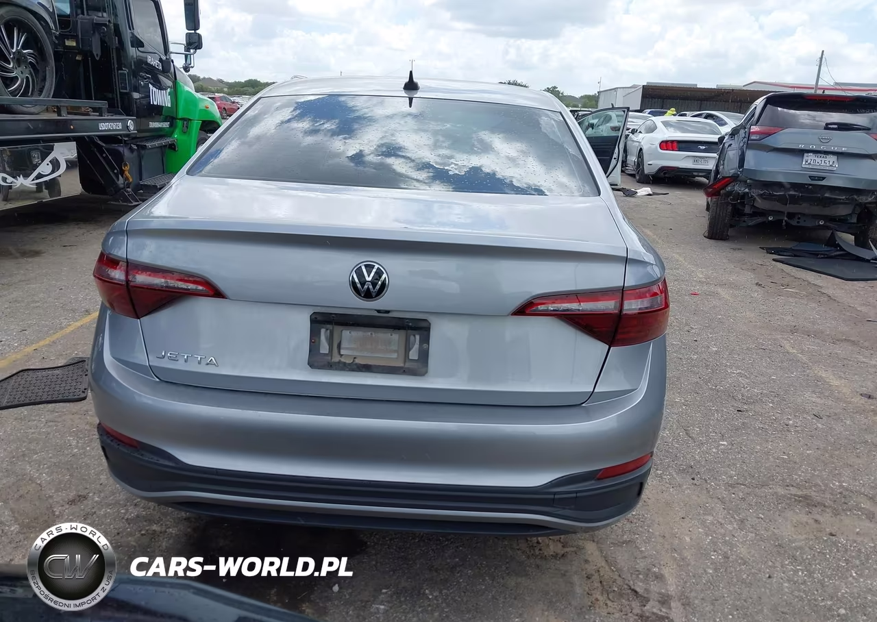 2022 Volkswagen Jetta 1.5T Sport VIN:3VWBM7BU0NM018666 - 16