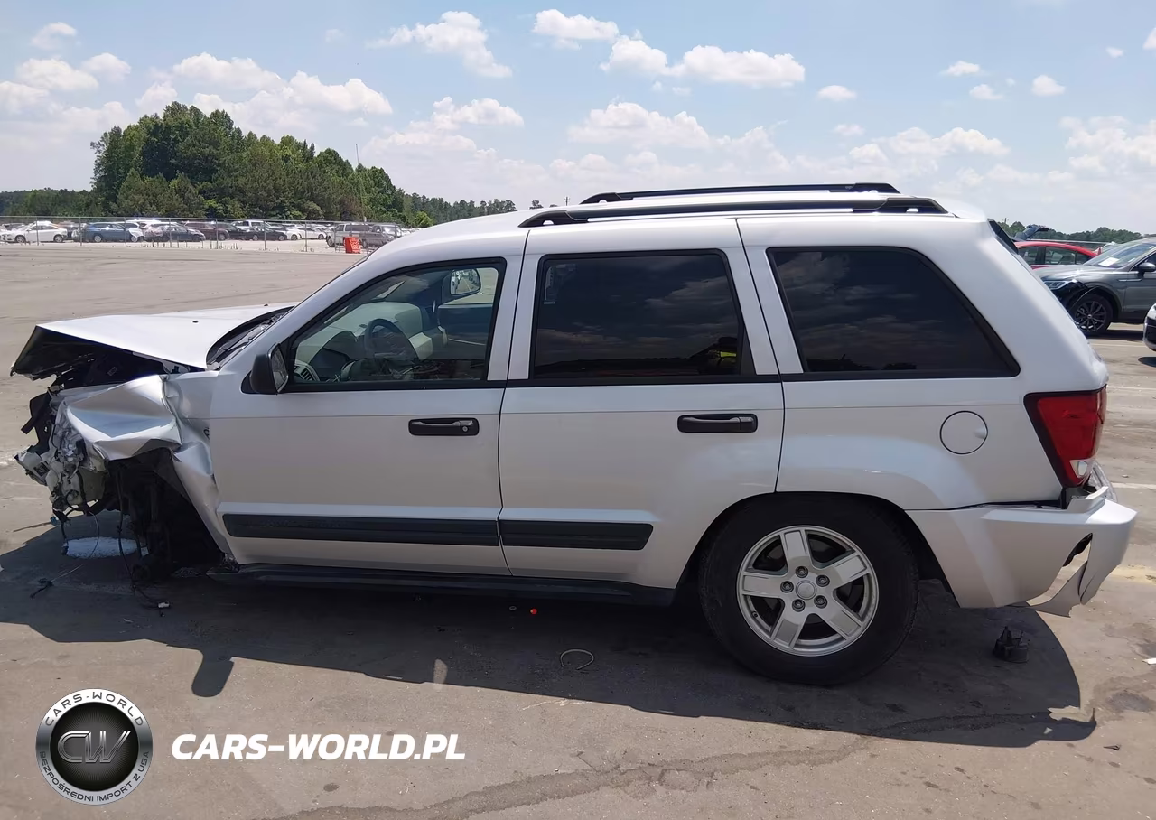 2005 Jeep Grand Cherokee Laredo VIN:1J4GR48K45C680728 - 15