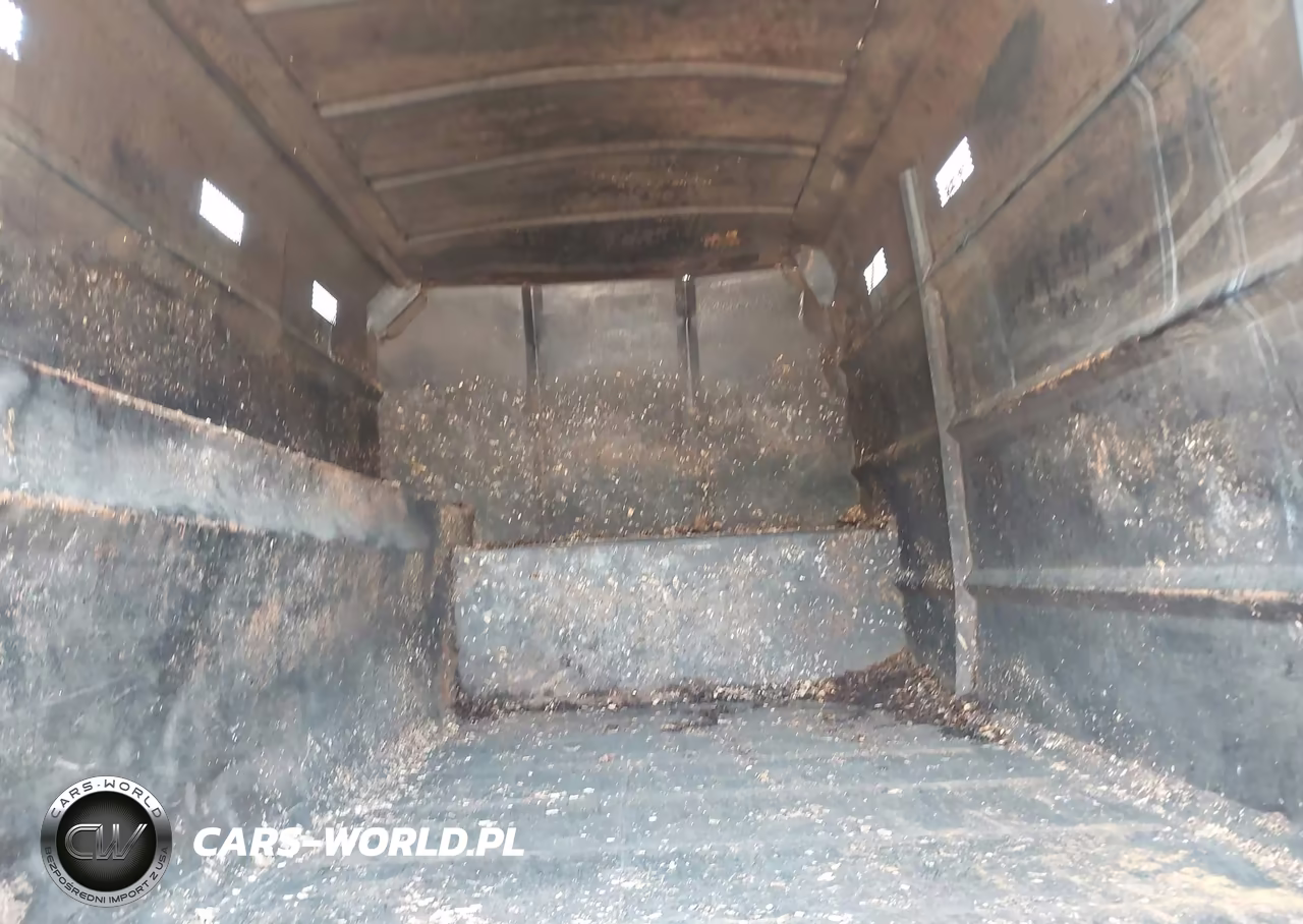 1999 Ford F800 VIN:3FEXF8018XMA22606 - 7
