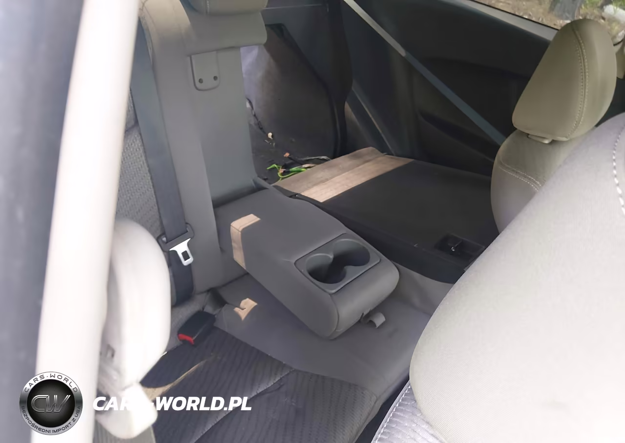 2013 Hyundai Elantra Gs VIN:KMHDH6AE7DU014219 - 8