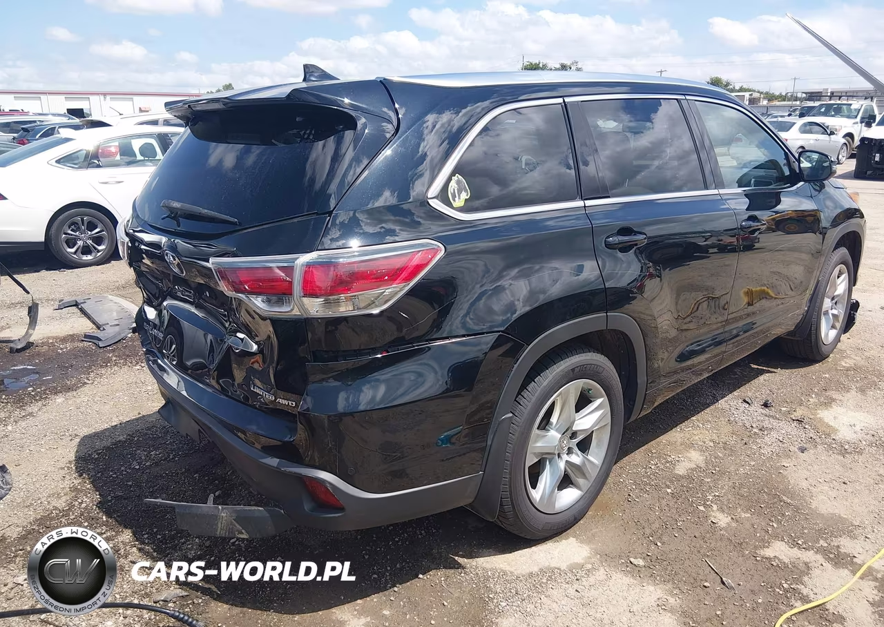 2015 Toyota Highlander Limited Platinum V6 VIN:5TDDKRFH3FS085385 - 4