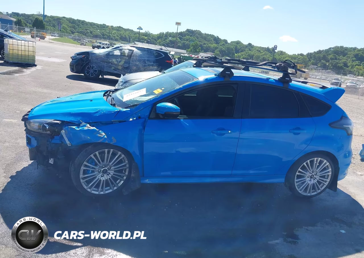 2016 Ford Focus Rs VIN:WF0DP3THXG4113891 - 15