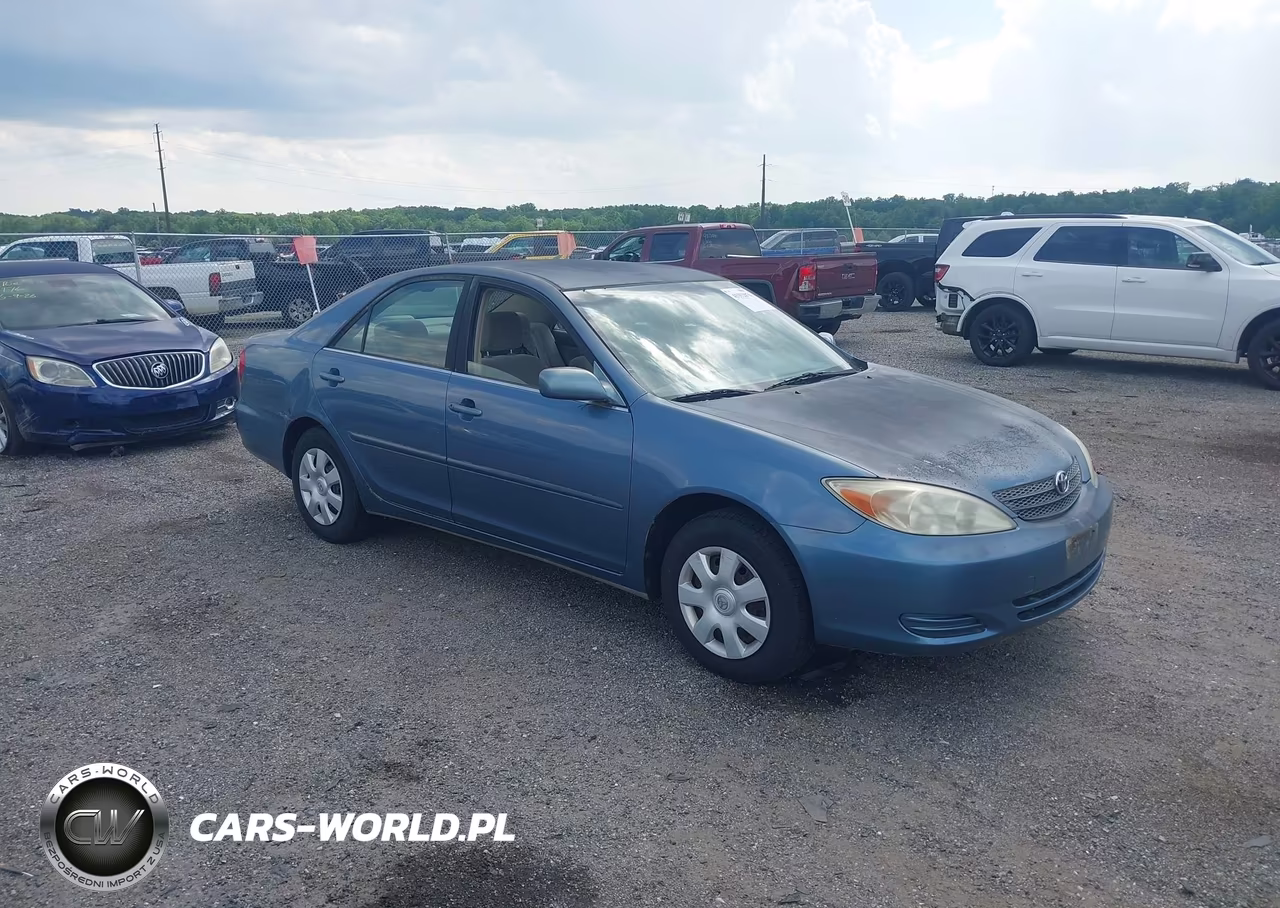 2003 Toyota Camry Le – zdjęcie 1 z 11