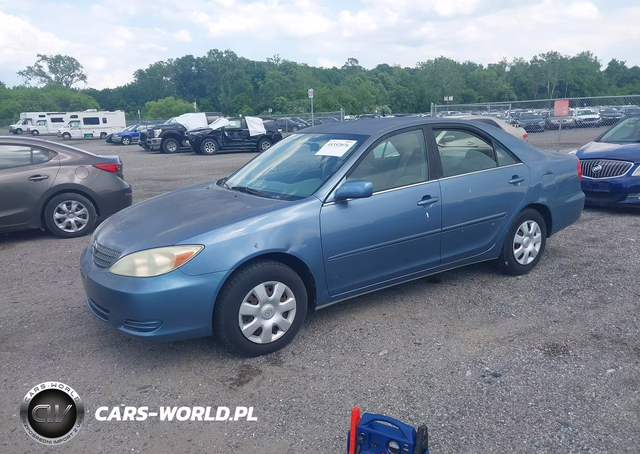2003 Toyota Camry Le VIN:JTDBE32KX30227713 - 2