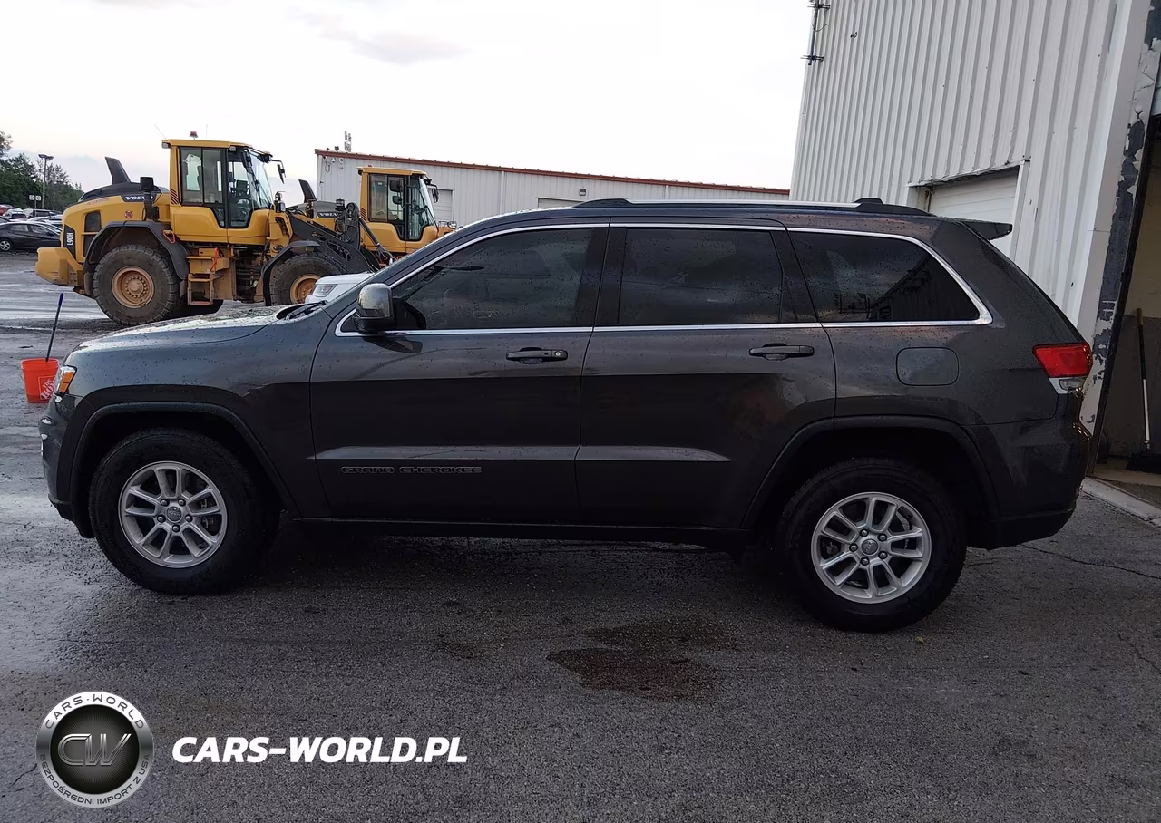 2019 Jeep Grand Cherokee Laredo E 4X2 VIN:1C4RJEAGXKC767840 - 14