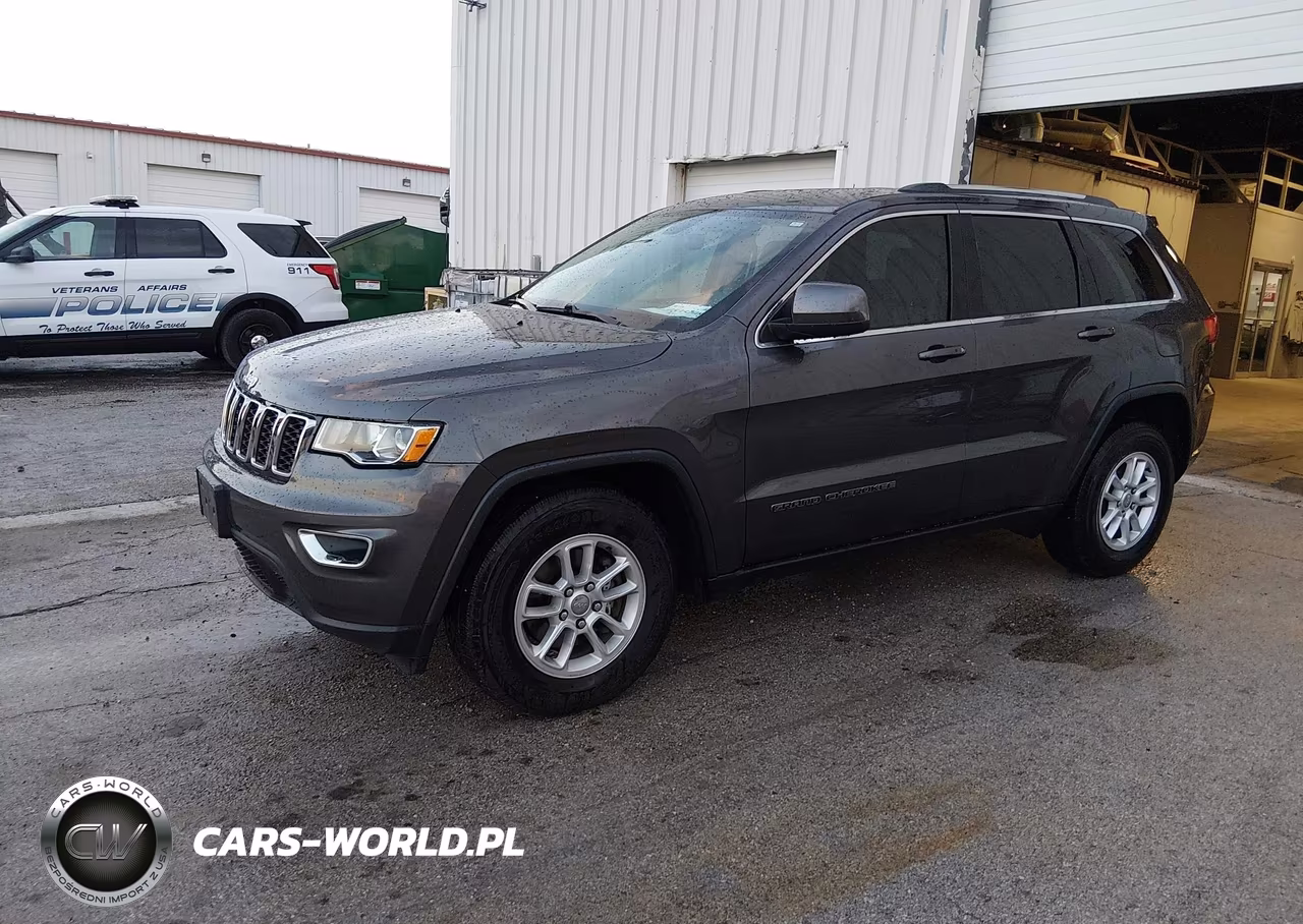 2019 Jeep Grand Cherokee Laredo E 4X2 VIN:1C4RJEAGXKC767840 - 2