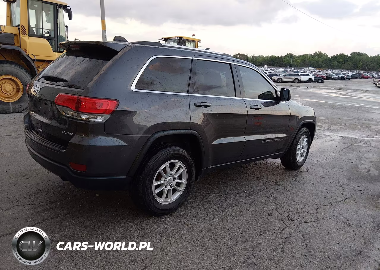 2019 Jeep Grand Cherokee Laredo E 4X2 VIN:1C4RJEAGXKC767840 - 4