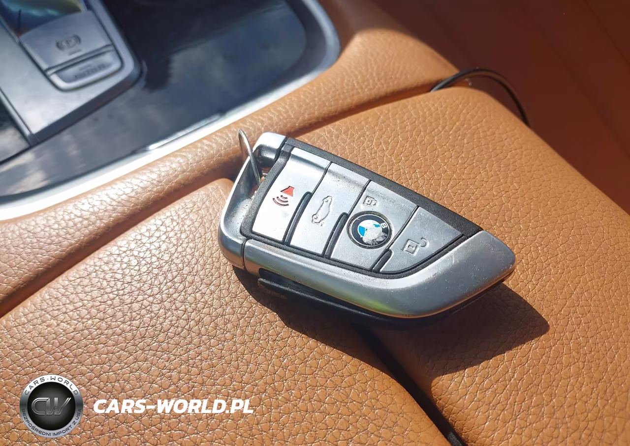2019 BMW 740I xDrive VIN:WBA7E4C51KGV28409 - 11