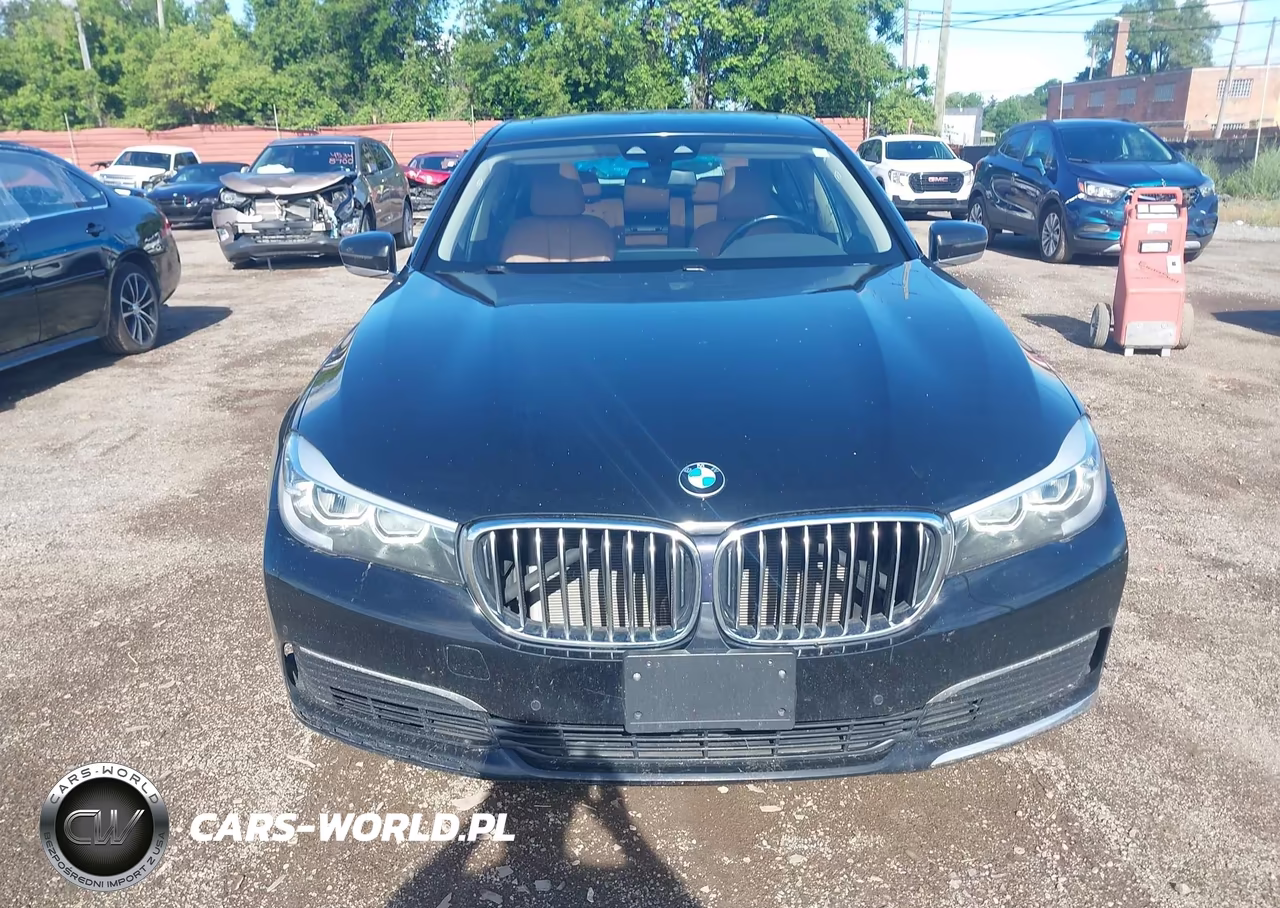 2019 BMW 740I xDrive VIN:WBA7E4C51KGV28409 - 12
