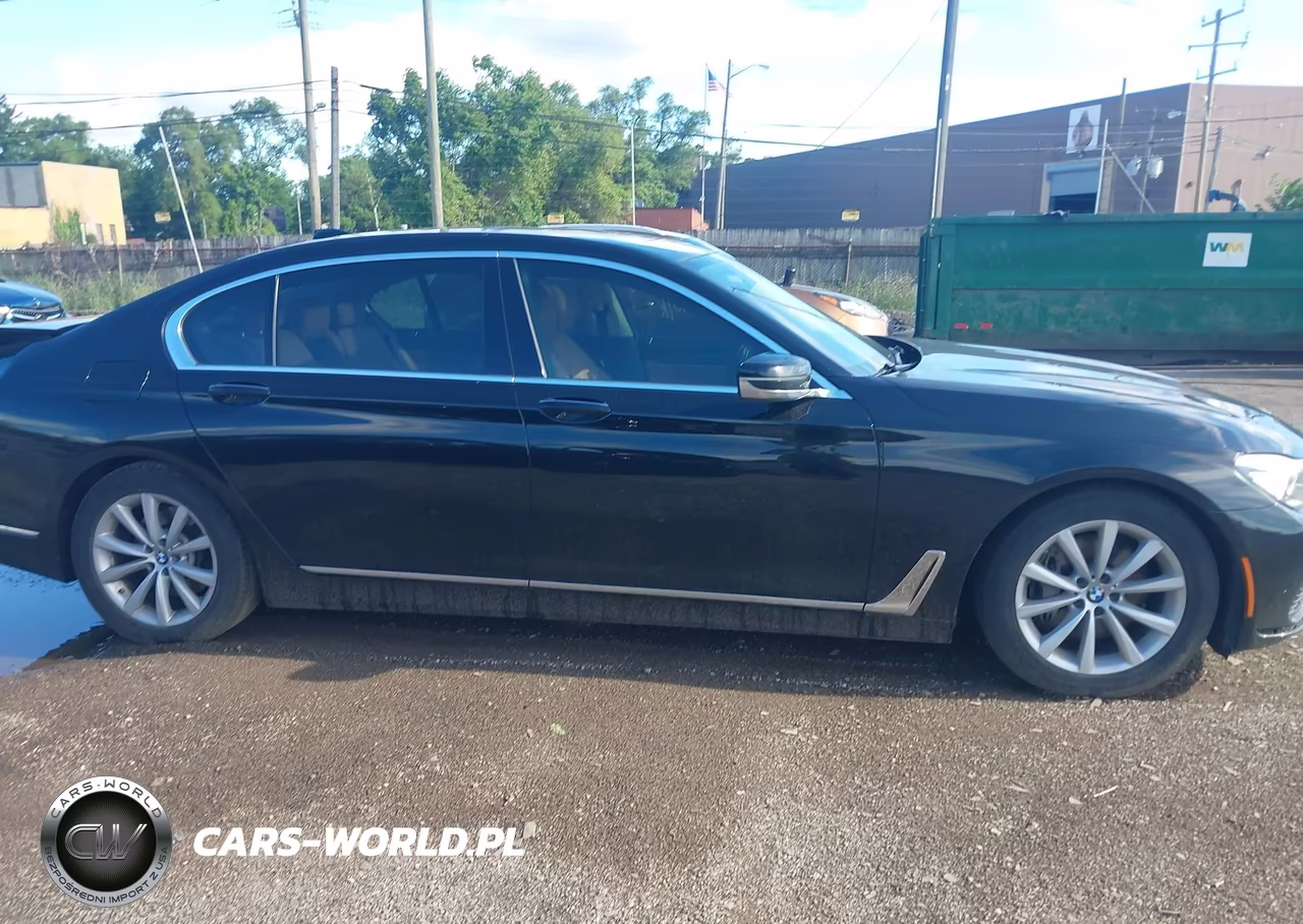 2019 BMW 740I xDrive VIN:WBA7E4C51KGV28409 - 13