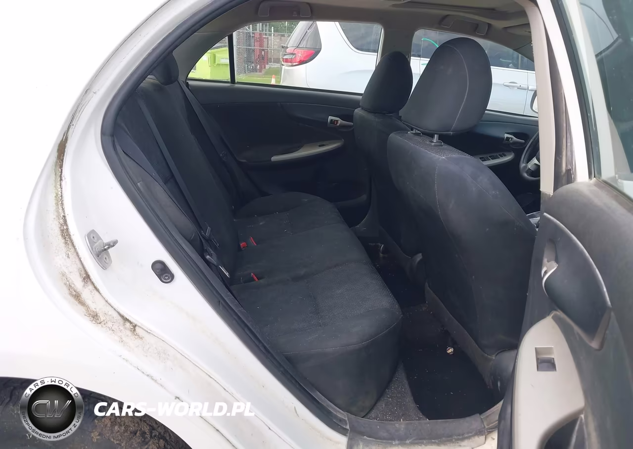 2010 Toyota Corolla S VIN:2T1BU4EE6AC406669 - 8