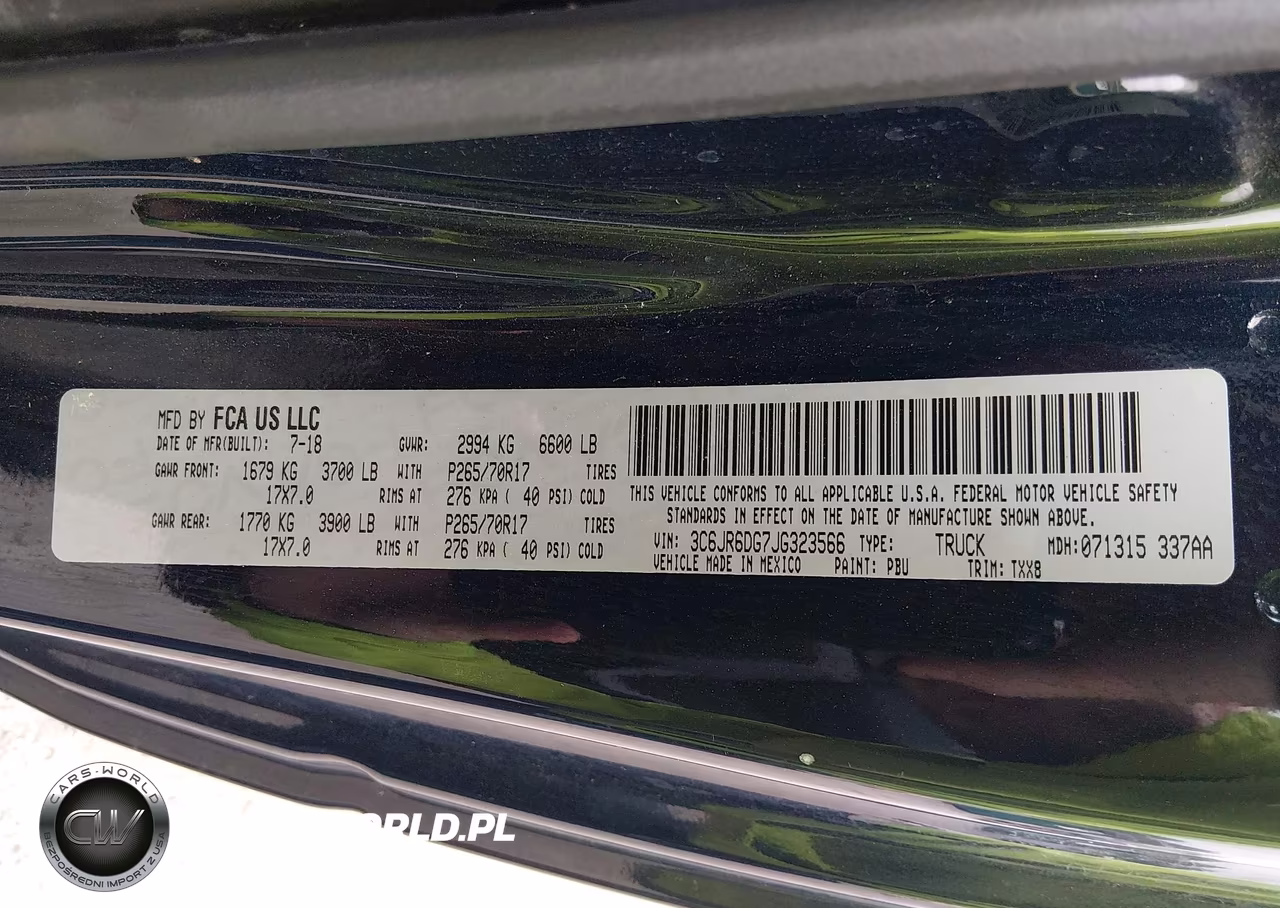 2018 Ram 1500 VIN:3C6JR6DG7JG323566 - 9