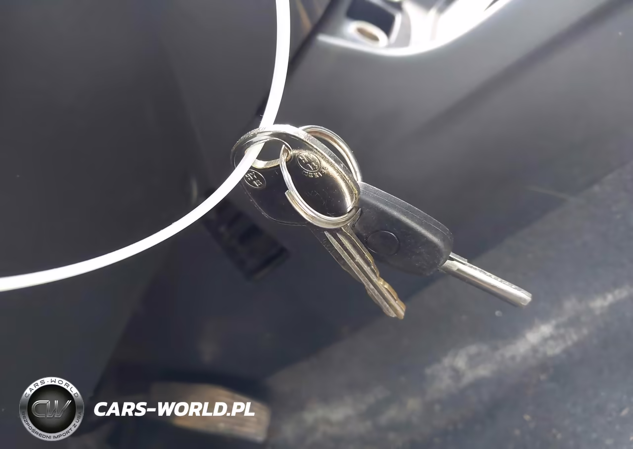 2008 Hyundai Accent Gs VIN:KMHCM36C28U072791 - 11