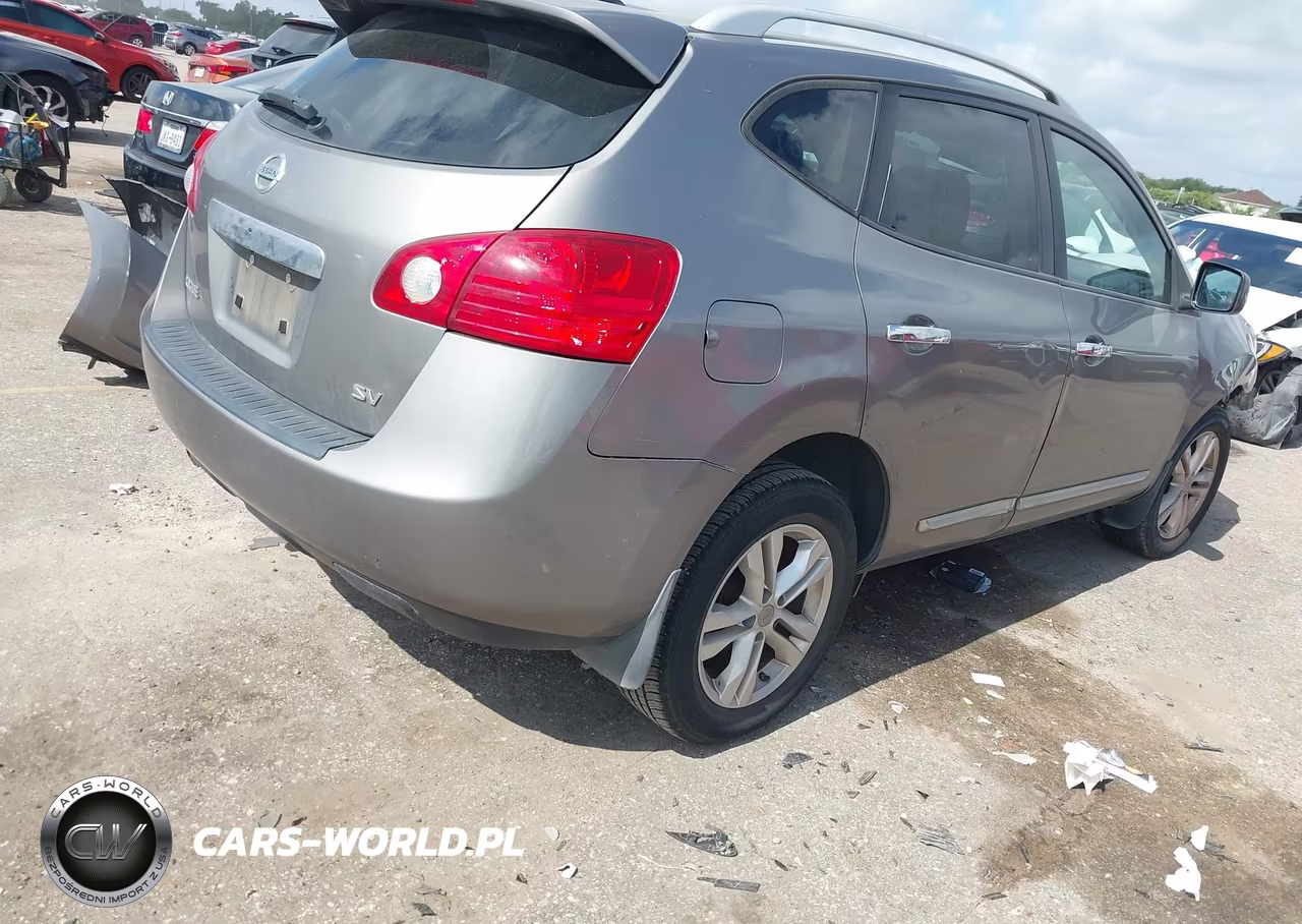 2013 Nissan Rogue Sv VIN:JN8AS5MT1DW535765 - 4
