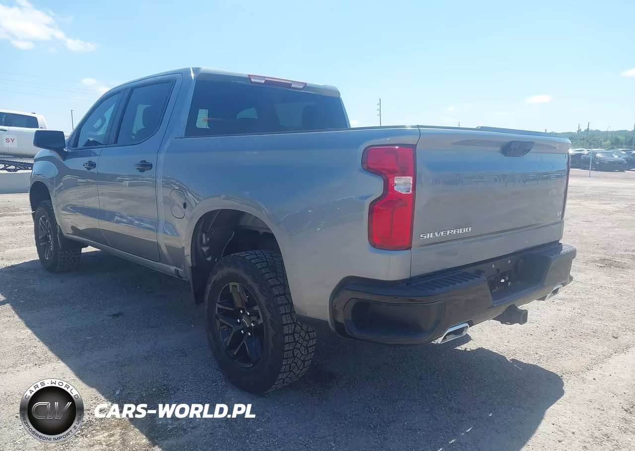 2026 Chevrolet Silverado 1500 4Wd Short Bed Lt Trail Boss VIN:3GCUKFEDXTG318136 - 3