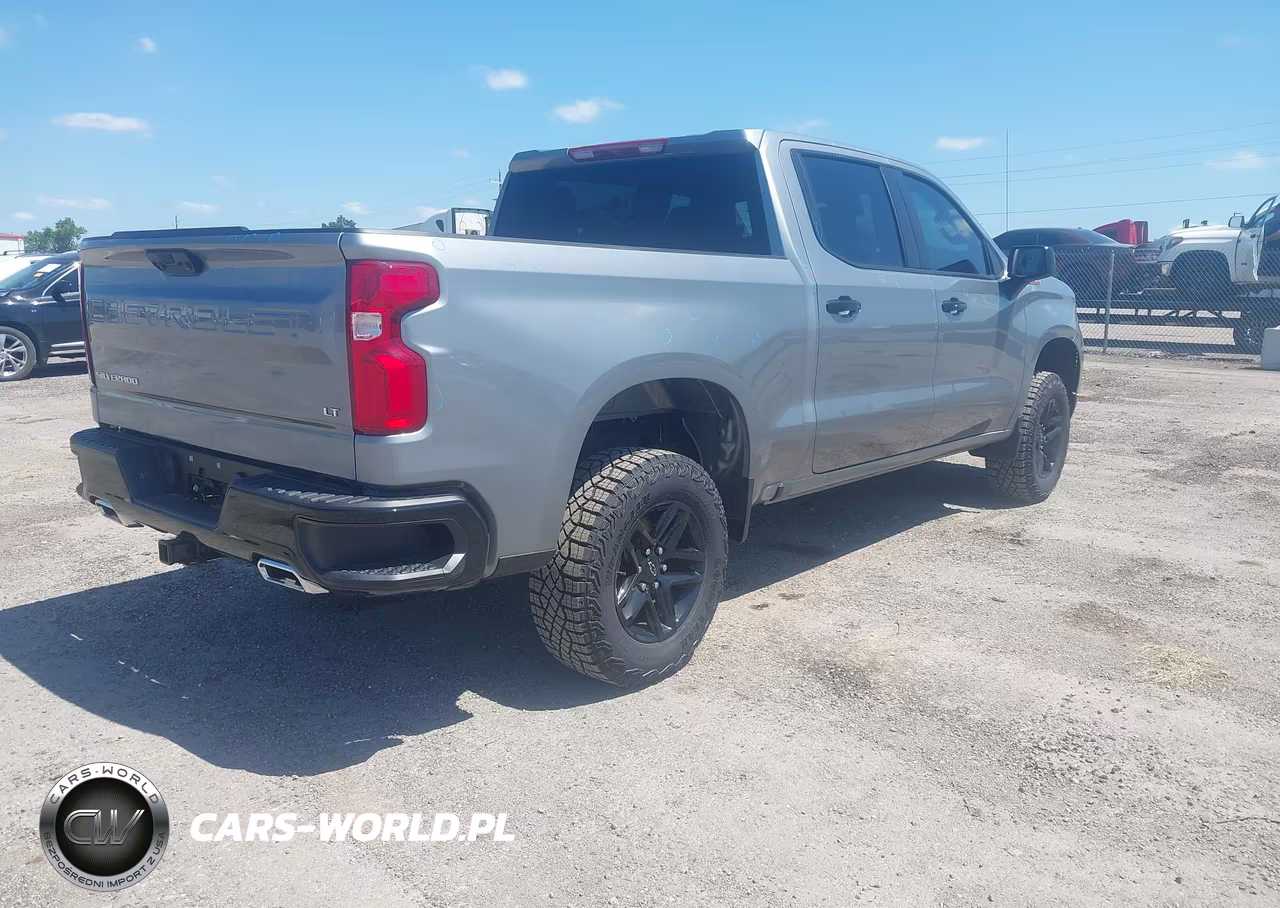 2026 Chevrolet Silverado 1500 4Wd Short Bed Lt Trail Boss VIN:3GCUKFEDXTG318136 - 4