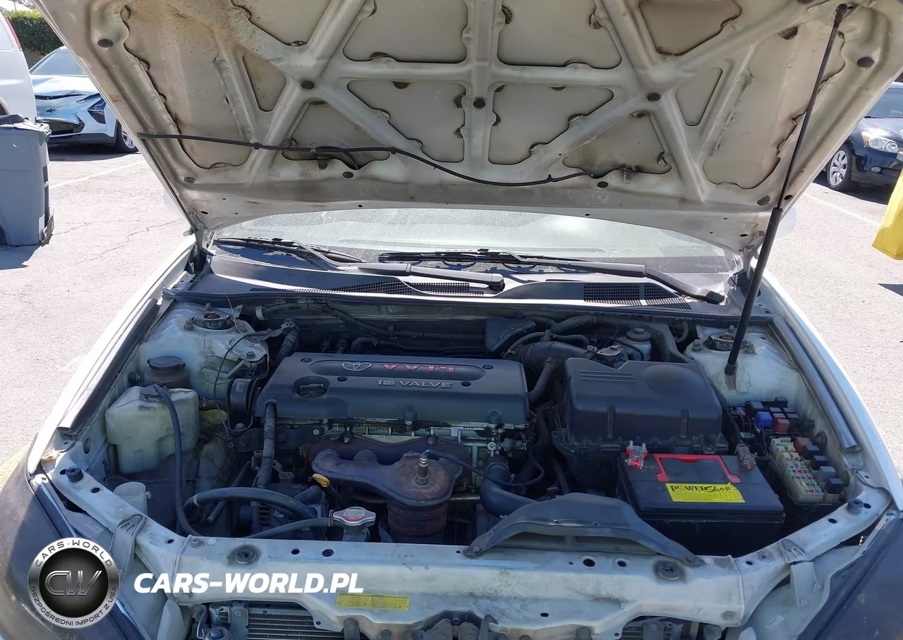 2003 Toyota Camry Le VIN:4T1BE32K43U173135 - 10