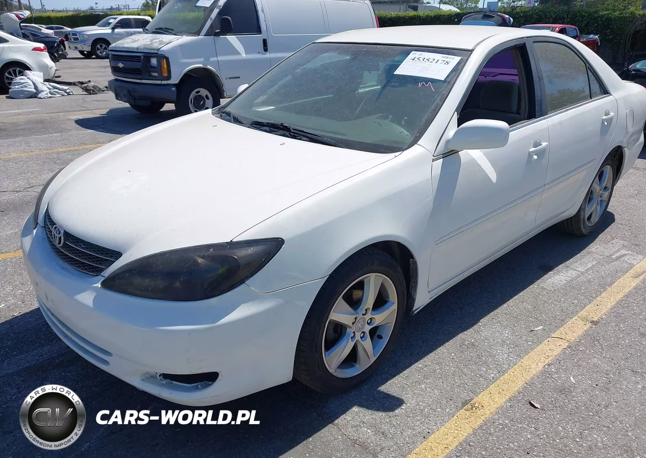 2003 Toyota Camry Le VIN:4T1BE32K43U173135 - 2