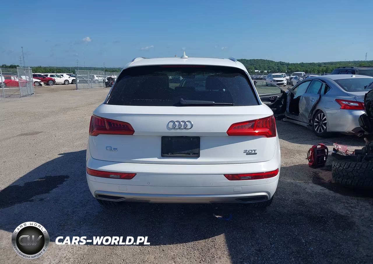 2018 Audi Q5 2.0T Premium-2.0T Tech Premium VIN:WA1BNAFY4J2106058 - 17