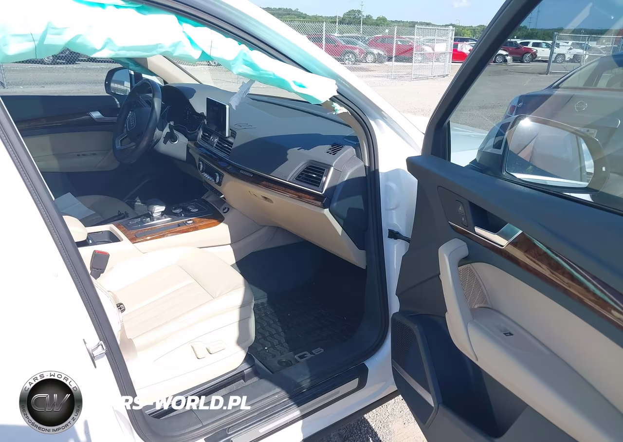 2018 Audi Q5 2.0T Premium-2.0T Tech Premium VIN:WA1BNAFY4J2106058 - 5