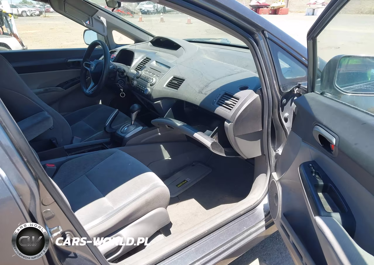 2011 Honda Civic Lx VIN:2HGFA1F59BH300085 - 5