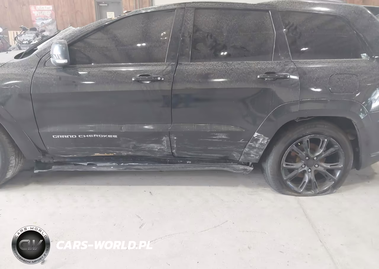 2018 Jeep Grand Cherokee Overland VIN:1C4RJFCT0JC405398 - 18