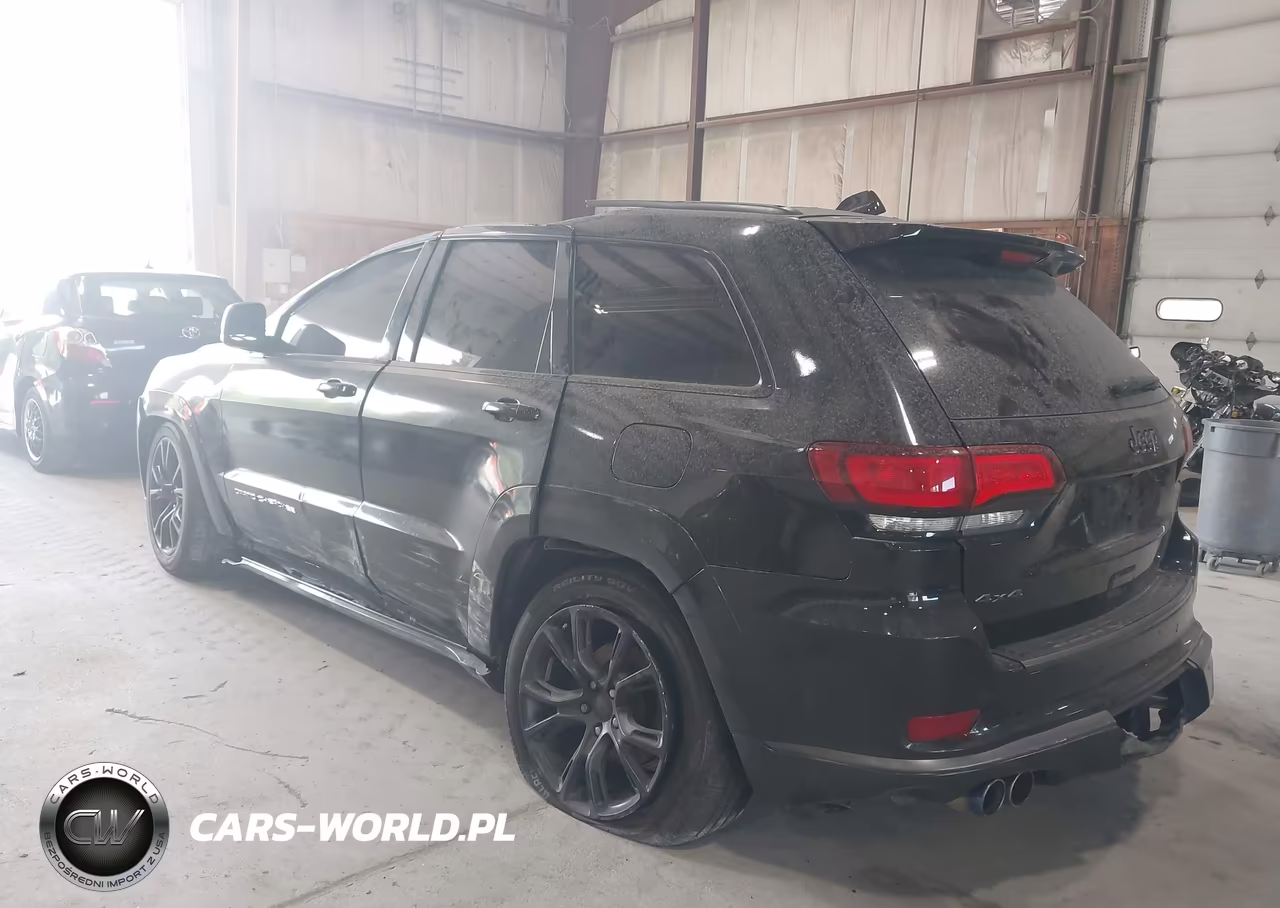 2018 Jeep Grand Cherokee Overland VIN:1C4RJFCT0JC405398 - 3