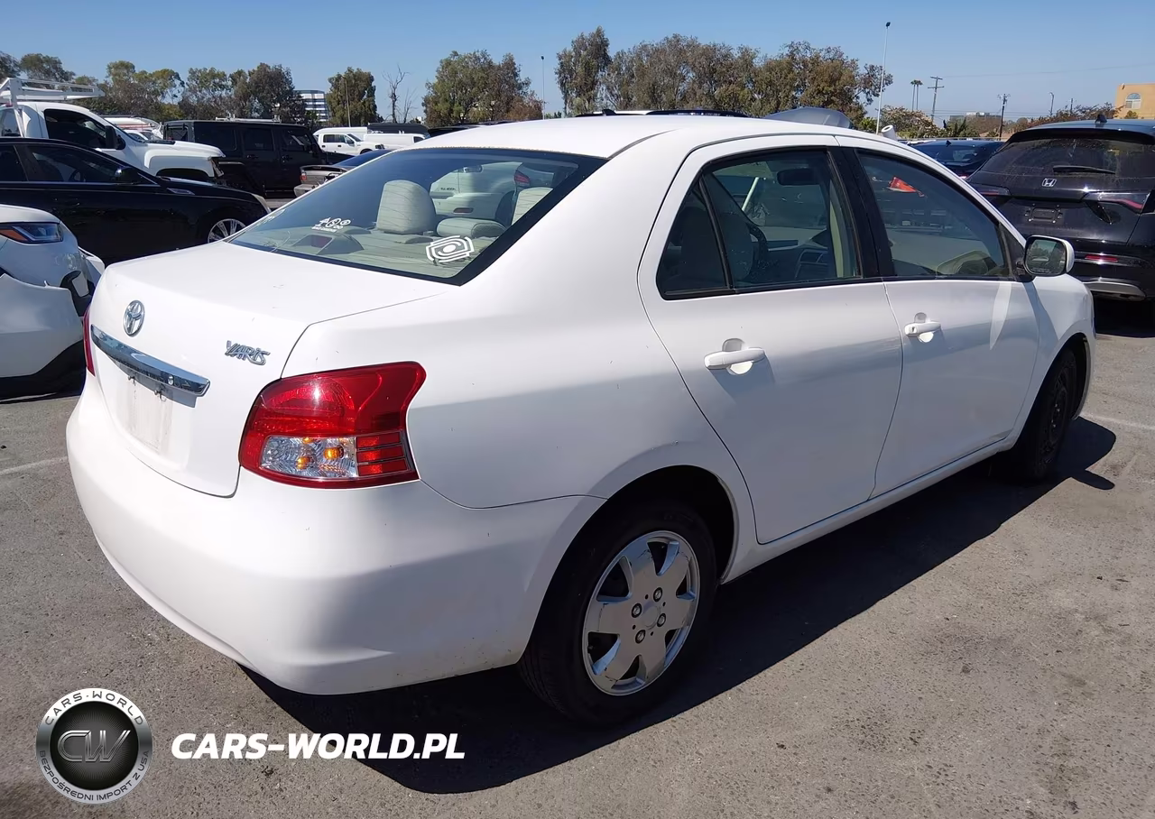 2012 Toyota Yaris VIN:JTDBT4K3XCL010164 - 4