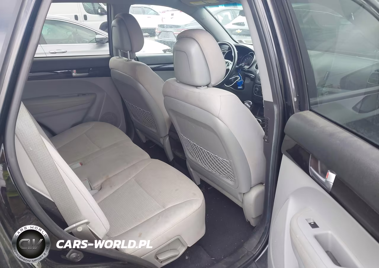 2014 Kia Sorento Lx VIN:5XYKTCA68EG541240 - 8