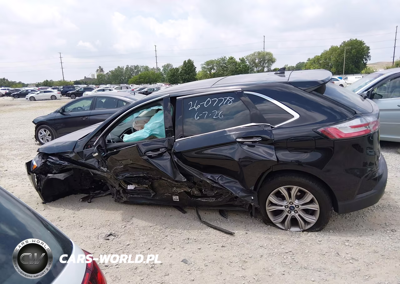 2019 Ford Edge Titanium VIN:2FMPK3K99KBB20396 - 13