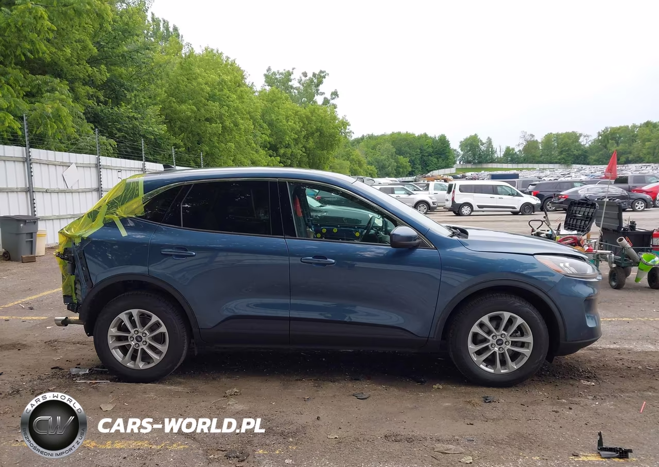 2020 Ford Escape Se VIN:1FMCU9G6XLUC37569 - 13